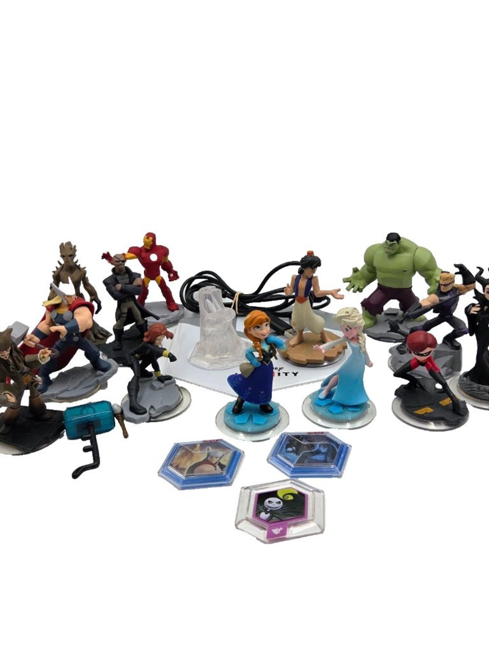 Disney Infinity Portal Base INF-8032386 Video Game Accessory With Figures Read